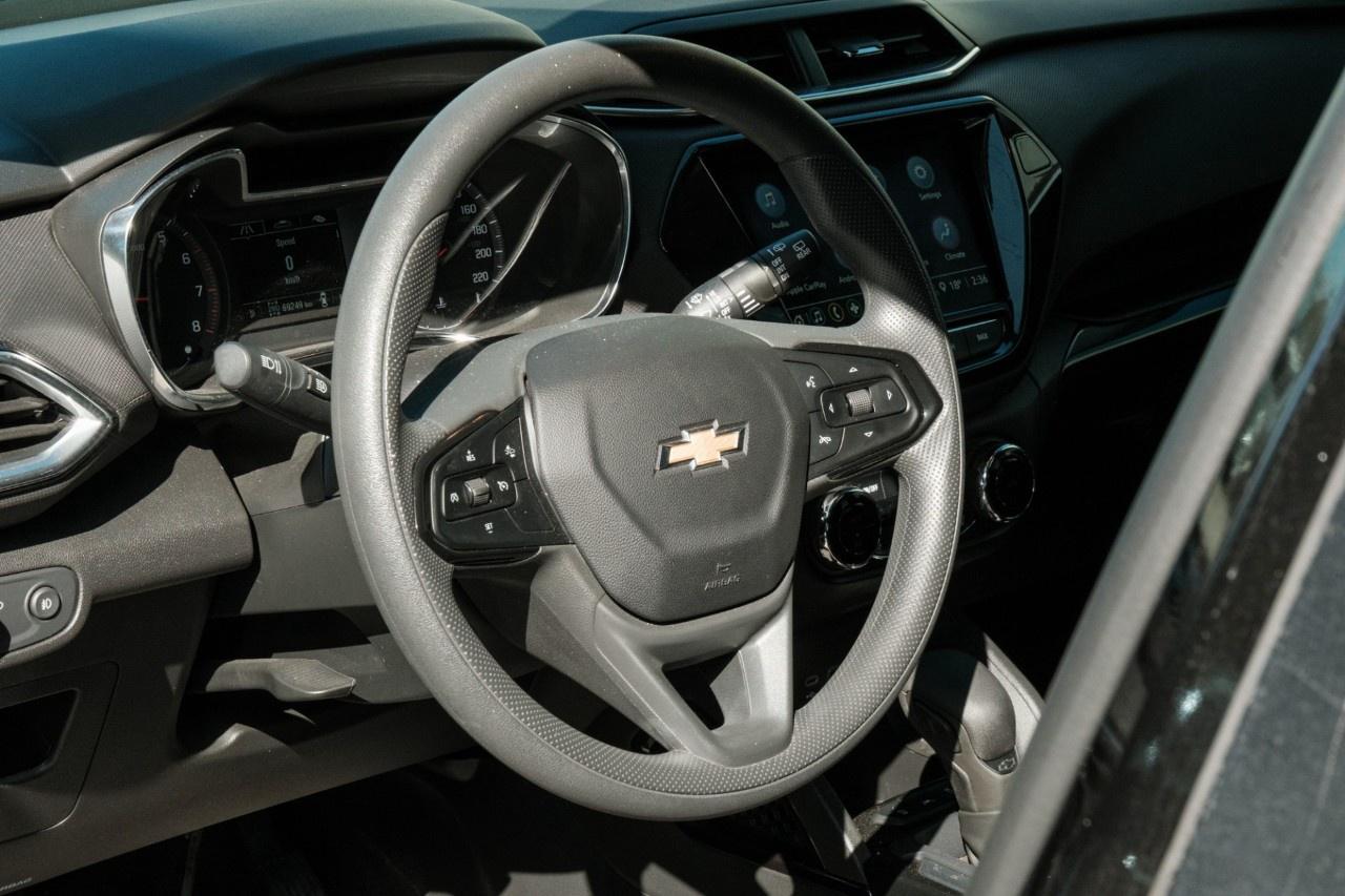 2023 Chevrolet TrailBlazer AWD 4dr LT Photo