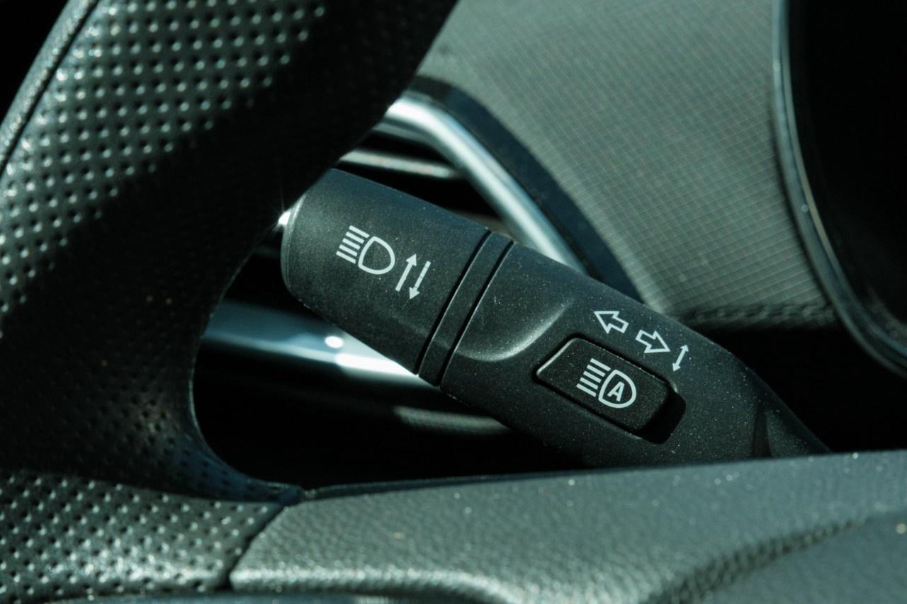 2023 Chevrolet TrailBlazer AWD 4dr LT Photo