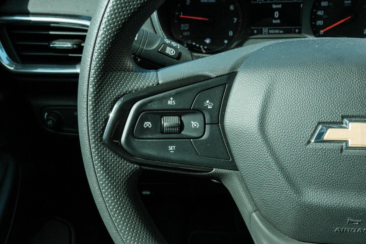 2023 Chevrolet TrailBlazer AWD 4dr LT Photo