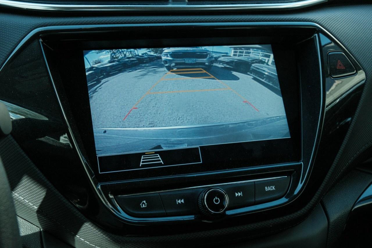 2023 Chevrolet TrailBlazer AWD 4dr LT Photo