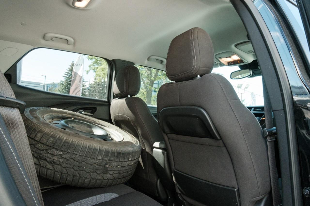 2023 Chevrolet TrailBlazer AWD 4dr LT Photo