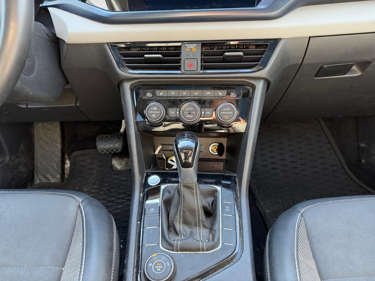 2022 Volkswagen Taos Comfortline 4Motion Photo