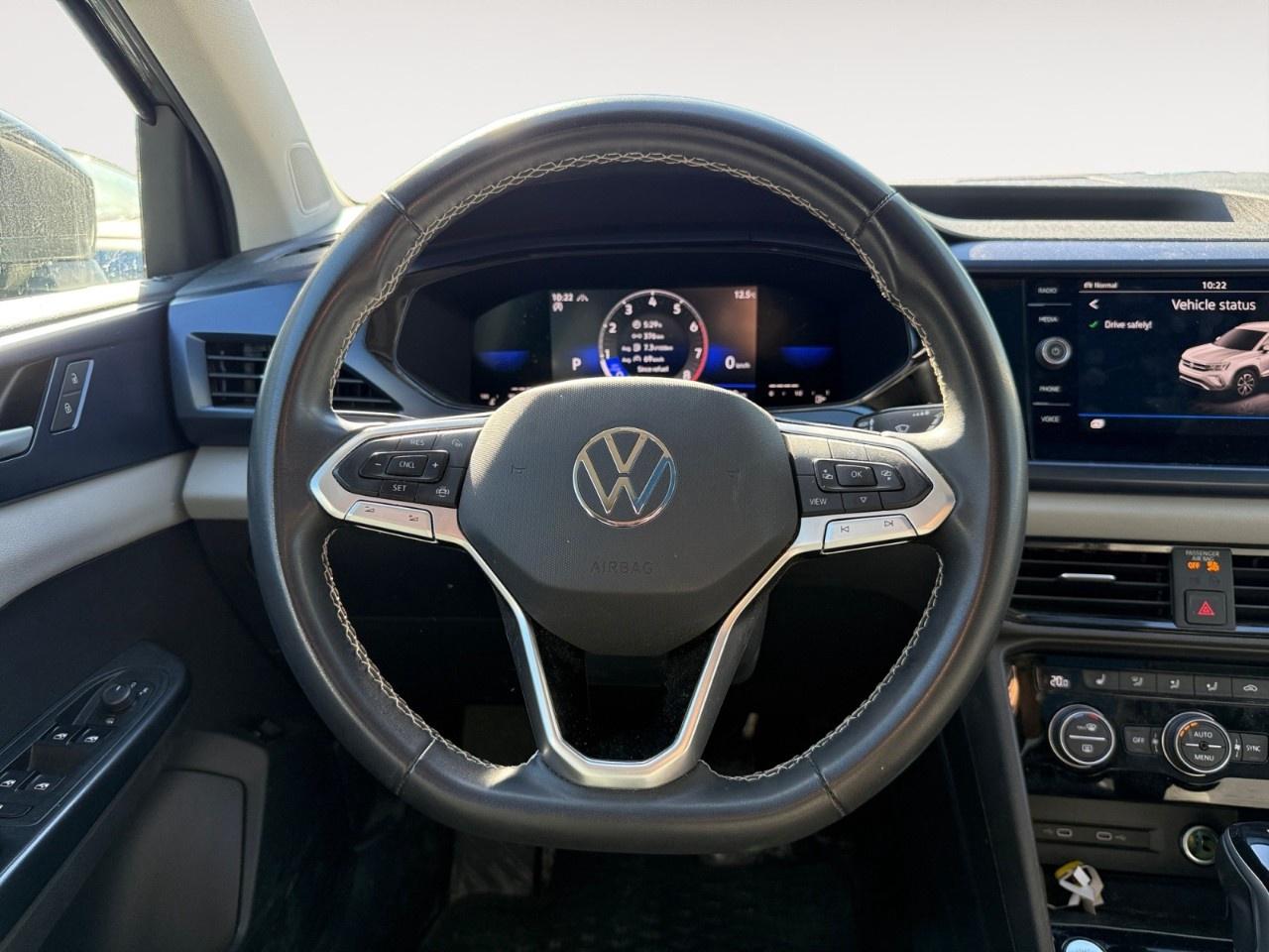 2022 Volkswagen Taos Comfortline 4Motion Photo