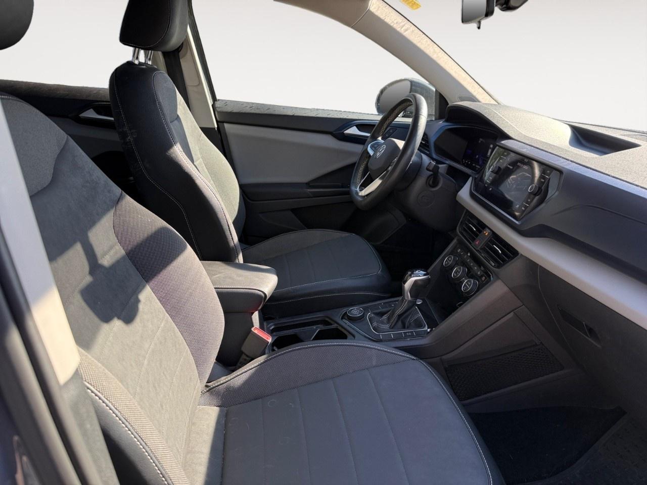 2022 Volkswagen Taos Comfortline 4Motion Photo
