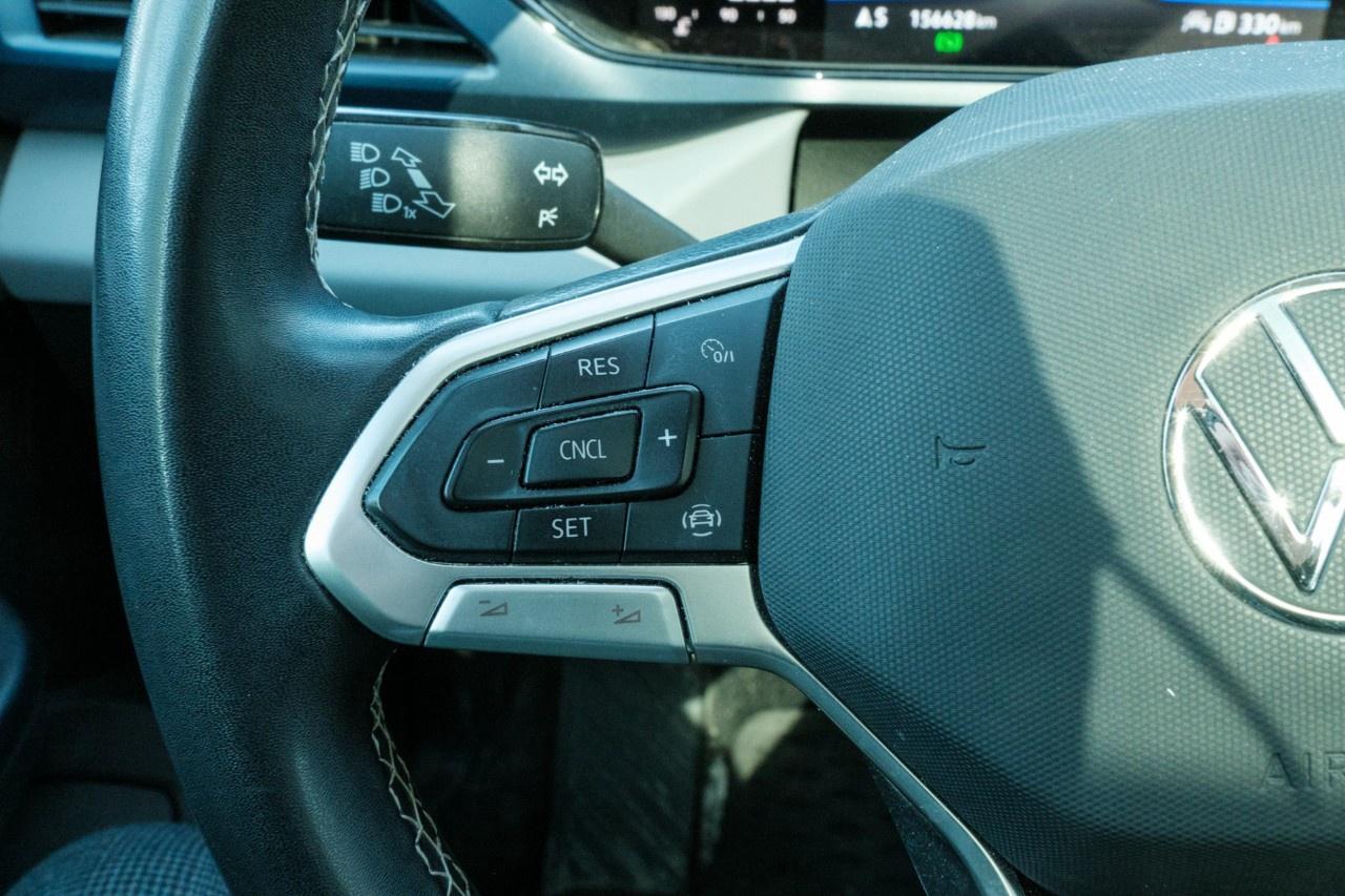 2022 Volkswagen Taos Comfortline 4Motion Photo