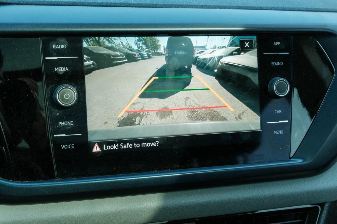 2022 Volkswagen Taos Comfortline 4Motion Photo