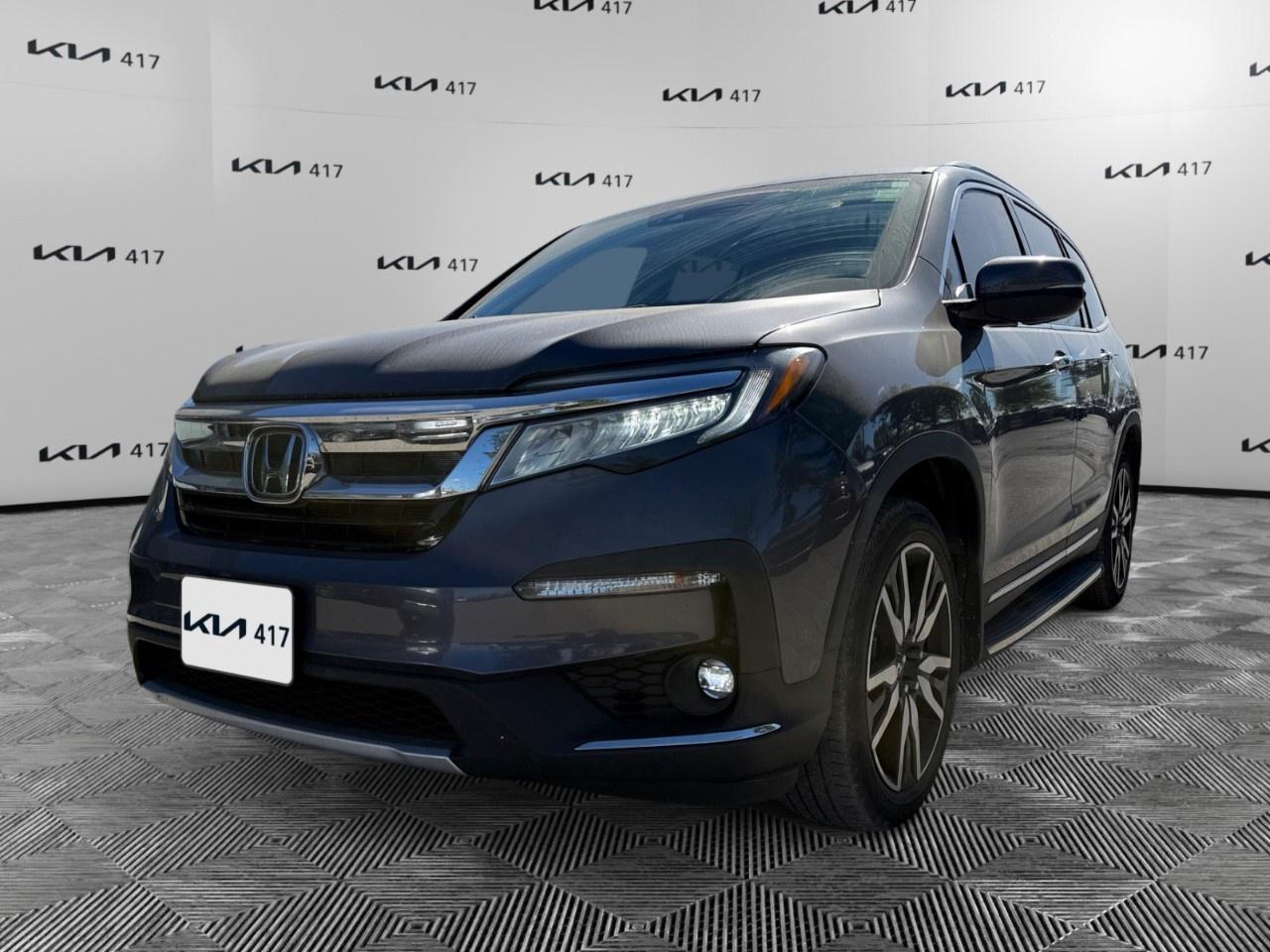 2022 Honda Pilot Touring 7-Passenger AWD Photo0