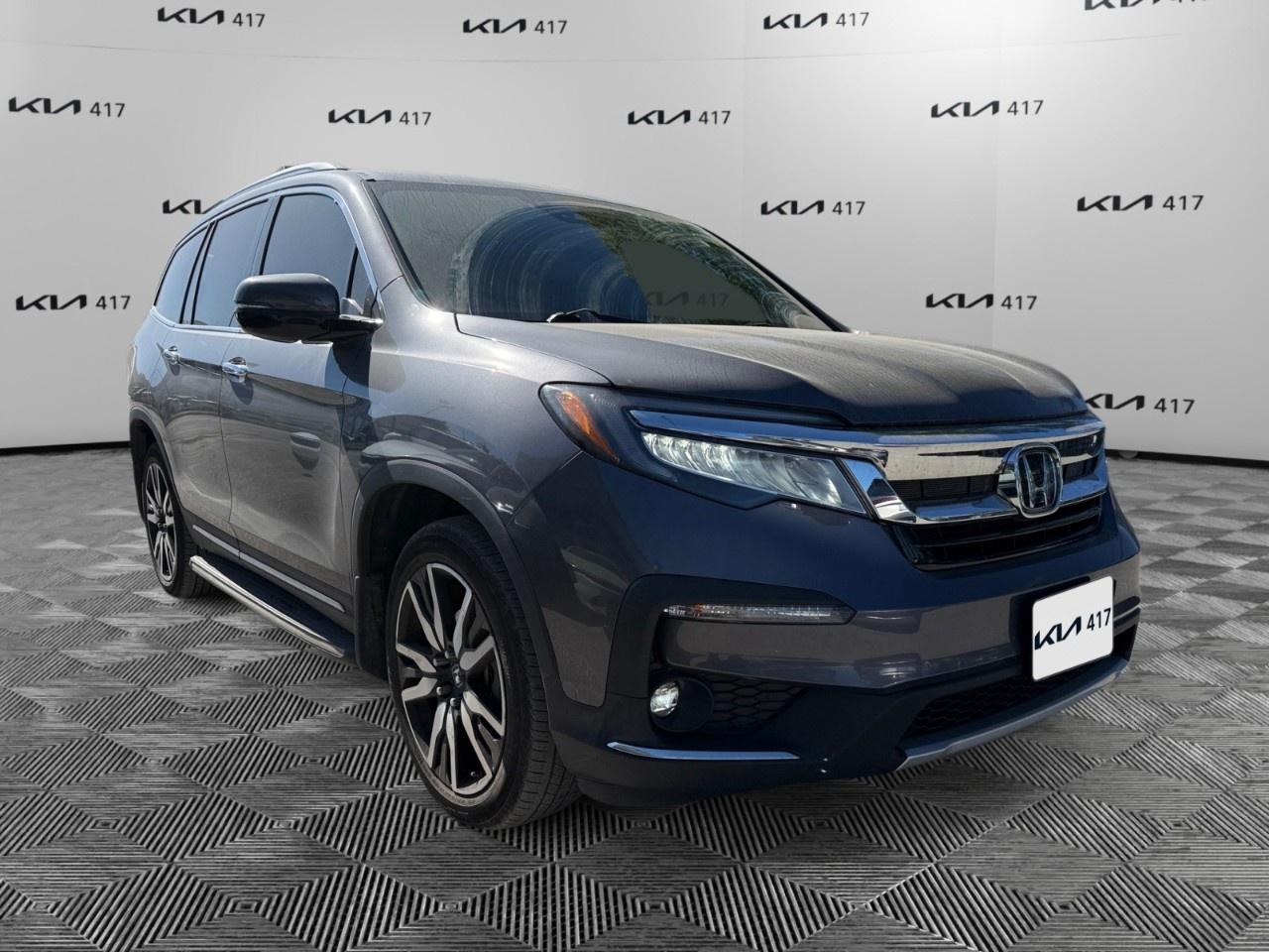 2022 Honda Pilot Touring 7-Passenger AWD Photo