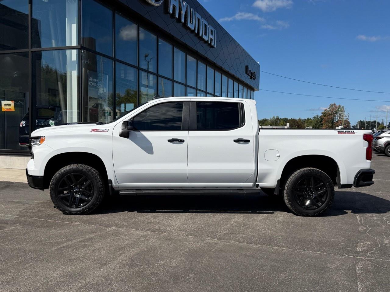 2024 Chevrolet Silverado 1500 Crew Cab Short Box 4-Wheel Drive LT Trail Boss Photo
