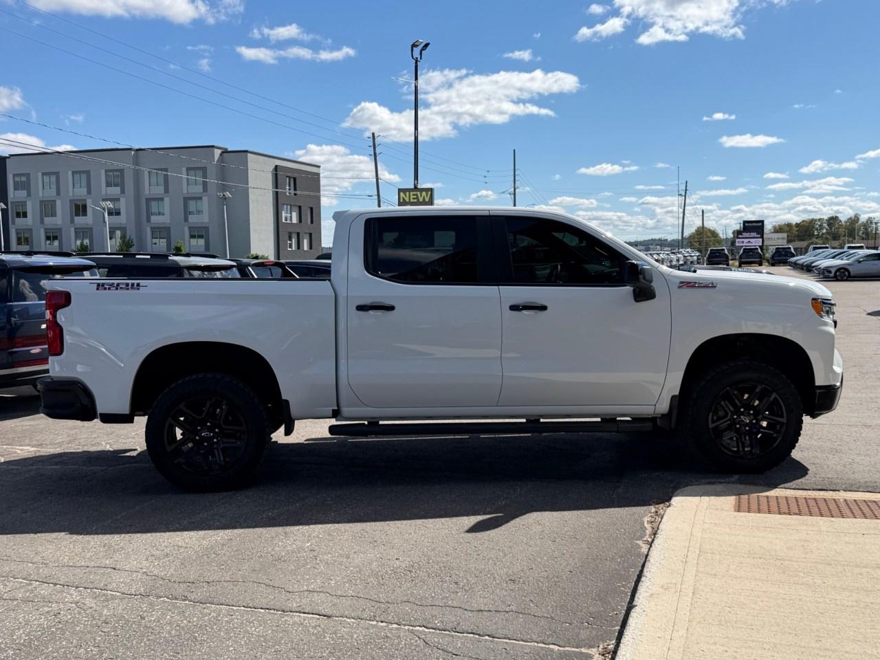 2024 Chevrolet Silverado 1500 Crew Cab Short Box 4-Wheel Drive LT Trail Boss Photo