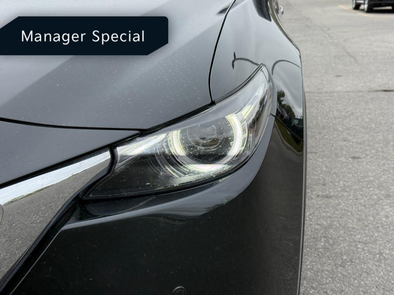 2022 Mazda CX-9 Signature AWD Photo
