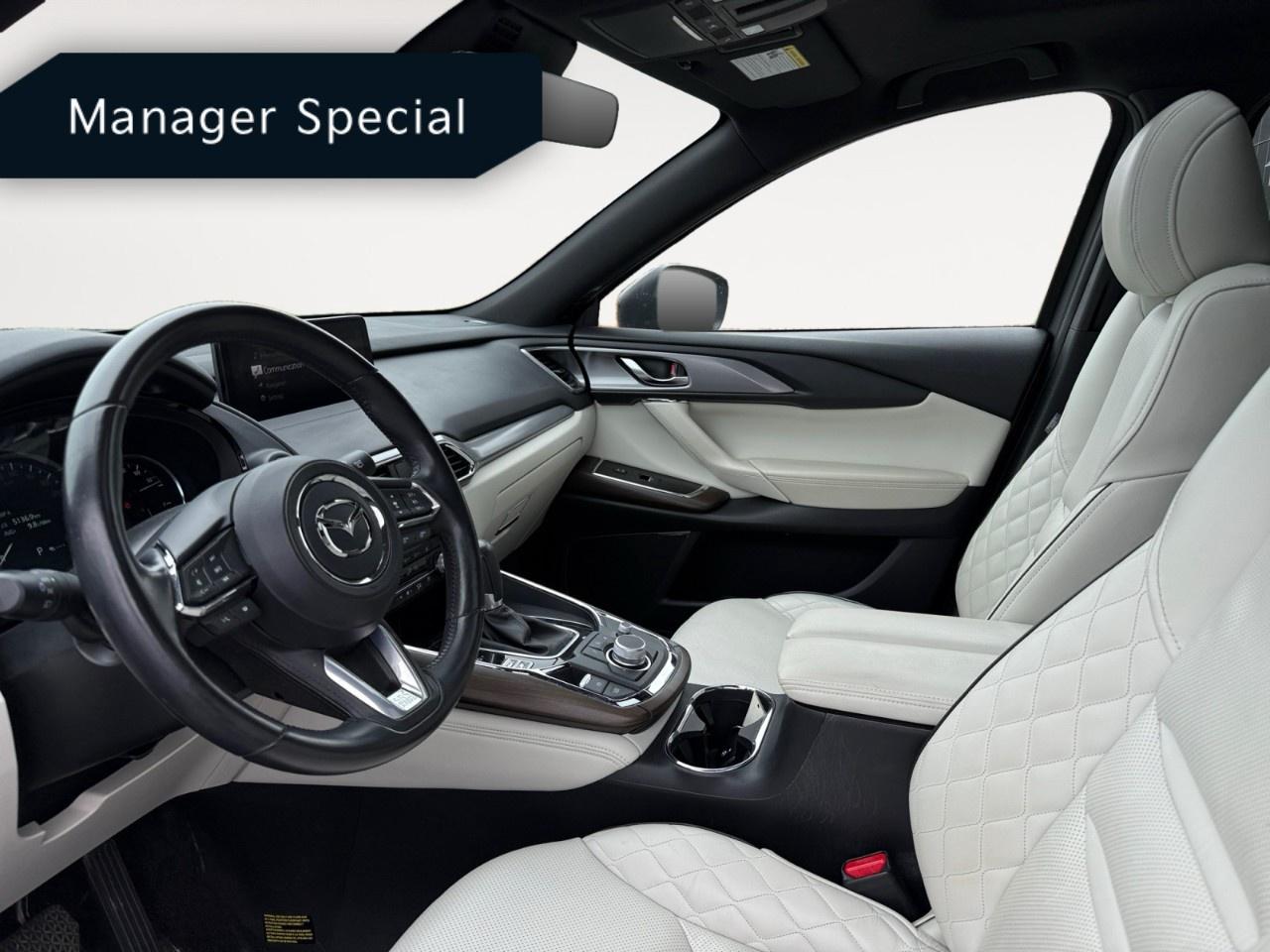 2022 Mazda CX-9 Signature AWD Photo