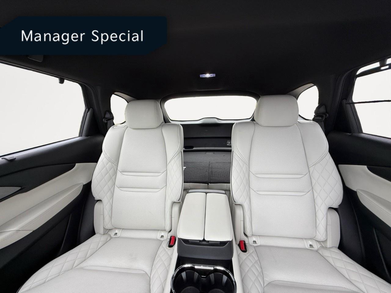 2022 Mazda CX-9 Signature AWD Photo