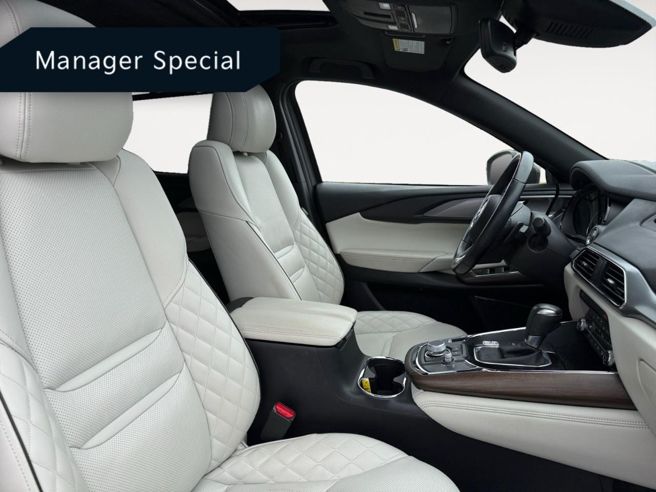 2022 Mazda CX-9 Signature AWD Photo