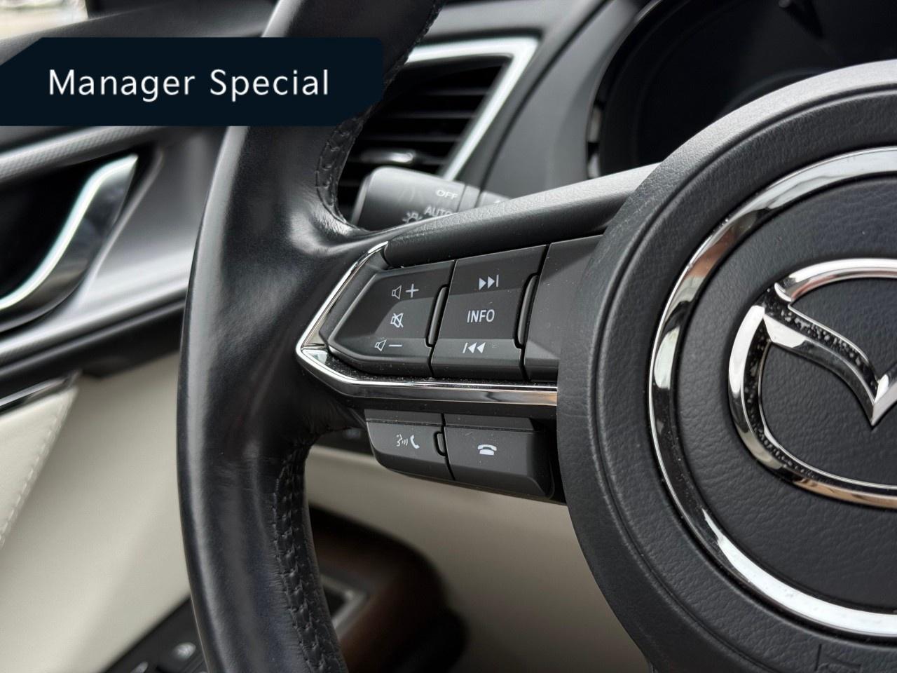 2022 Mazda CX-9 Signature AWD Photo