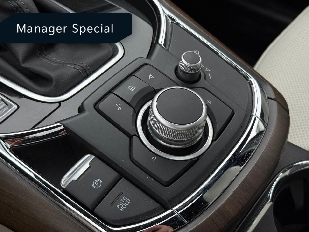 2022 Mazda CX-9 Signature AWD Photo