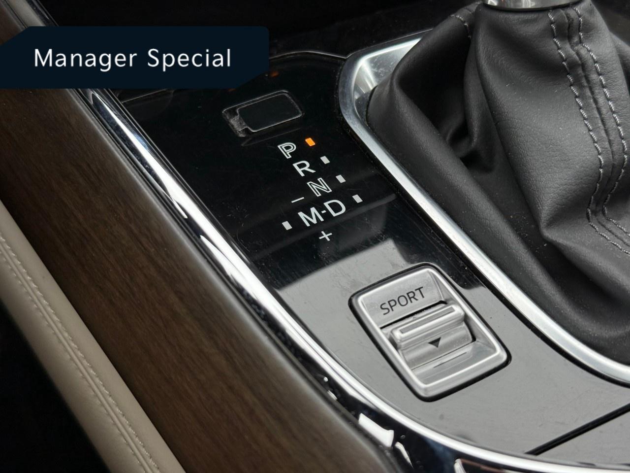 2022 Mazda CX-9 Signature AWD Photo