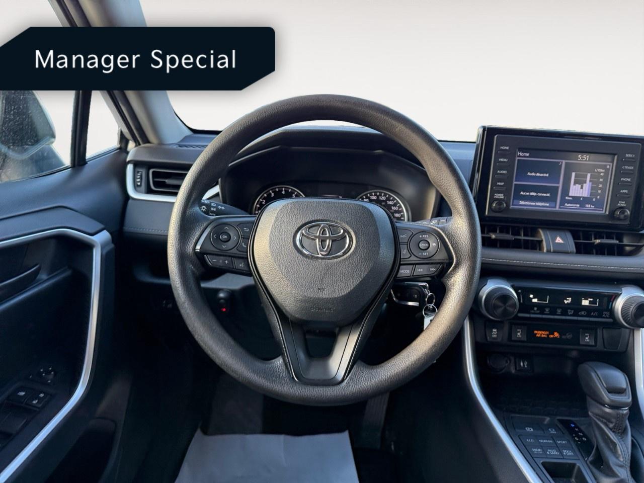 2019 Toyota RAV4 AWD LE Photo