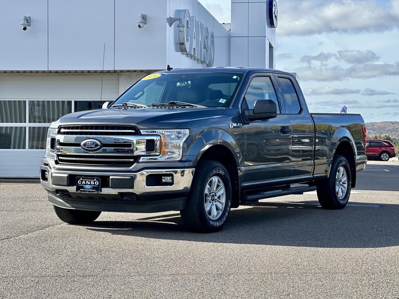 2020 Ford F-150 XLT 4X4 SUPERCAB W/ 1 OWNER Photo2