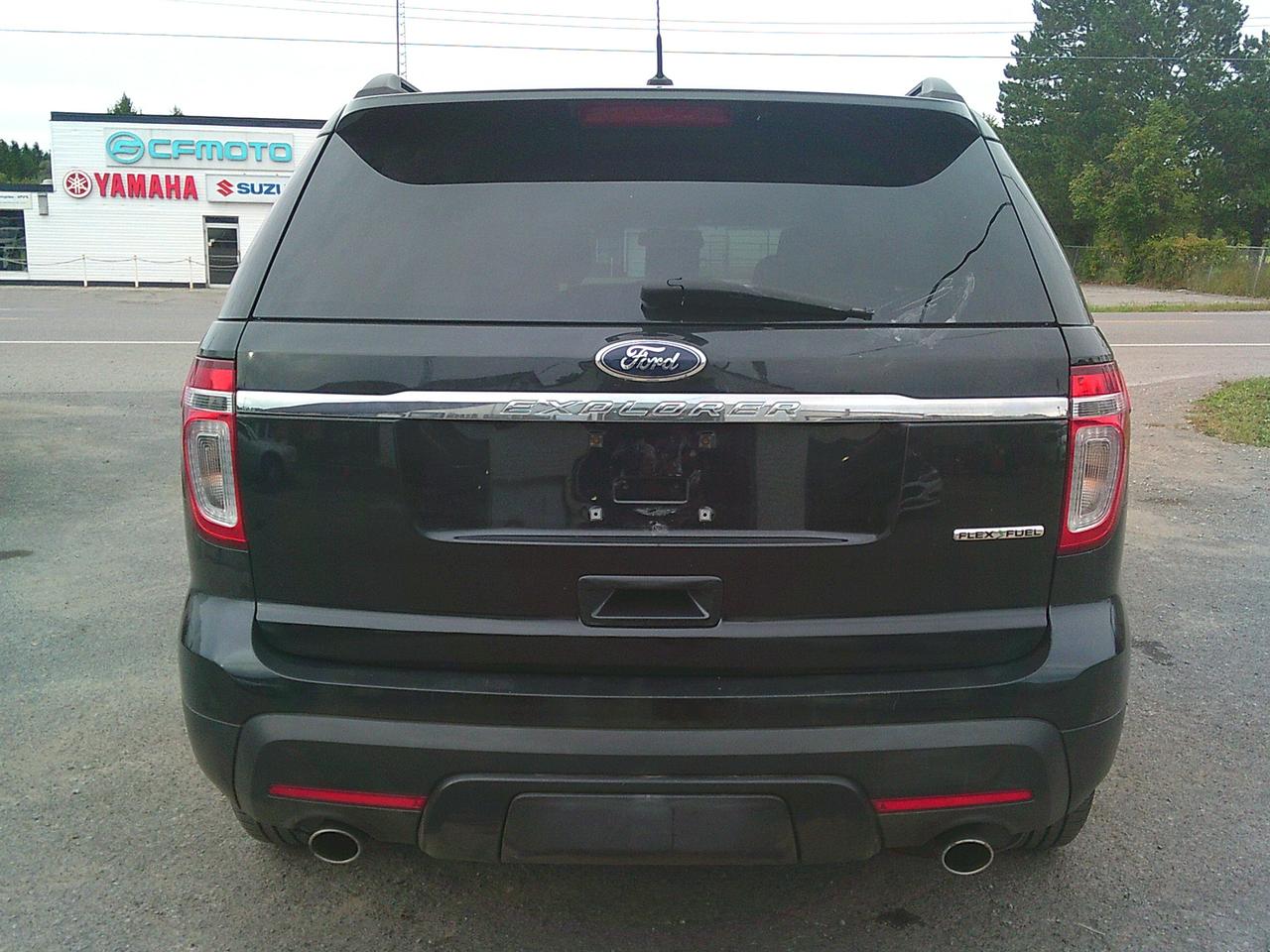 2013 Ford Explorer 4dr Base 7 PASS! TOW PKG! Photo
