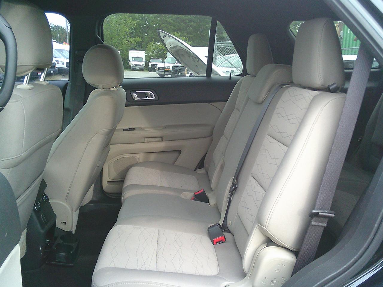 2013 Ford Explorer 4dr Base 7 PASS! TOW PKG! Photo