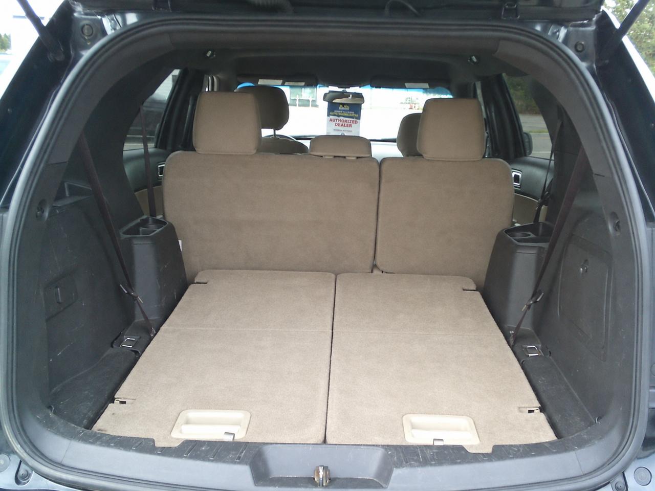 2013 Ford Explorer 4dr Base 7 PASS! TOW PKG! Photo