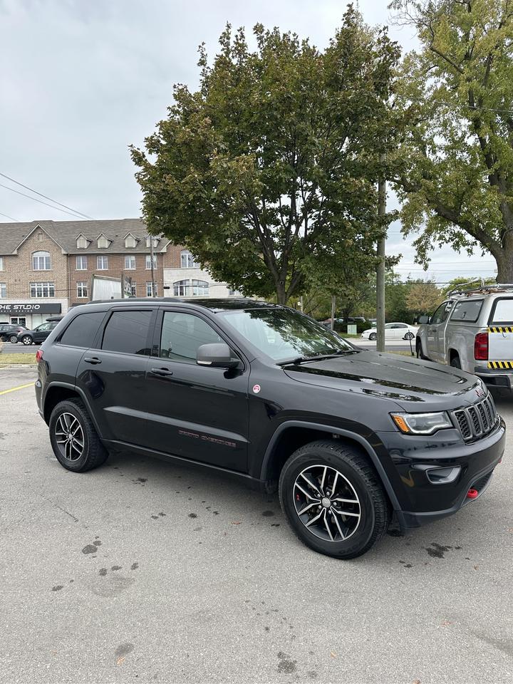 2017 Jeep Grand Cherokee Trailhawk Photo