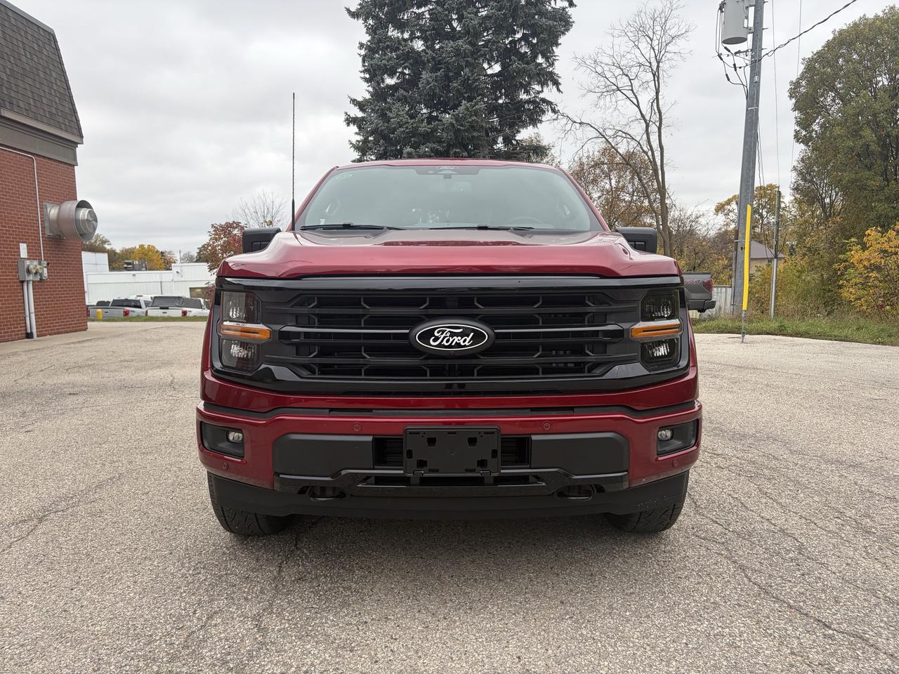 2026 Ford F-150 XLT SuperCrew 303A 4x4 Photo2