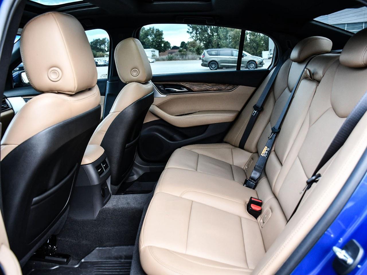 2022 Cadillac CT5 4dr Sdn Premium Luxury Photo