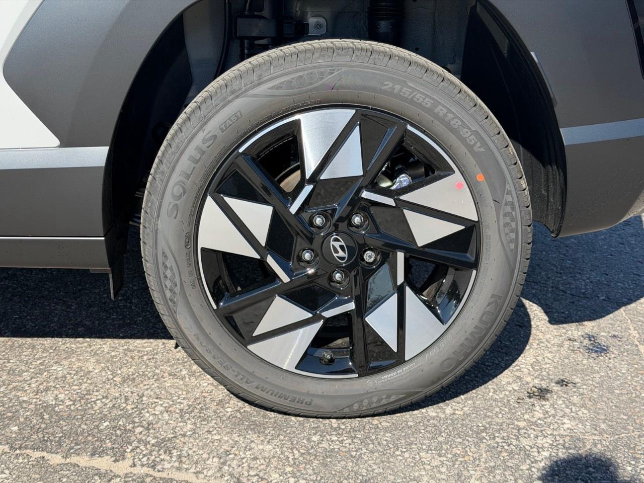 2027 Hyundai KONA 2.0L Preferred AWD w/Trend Package Photo