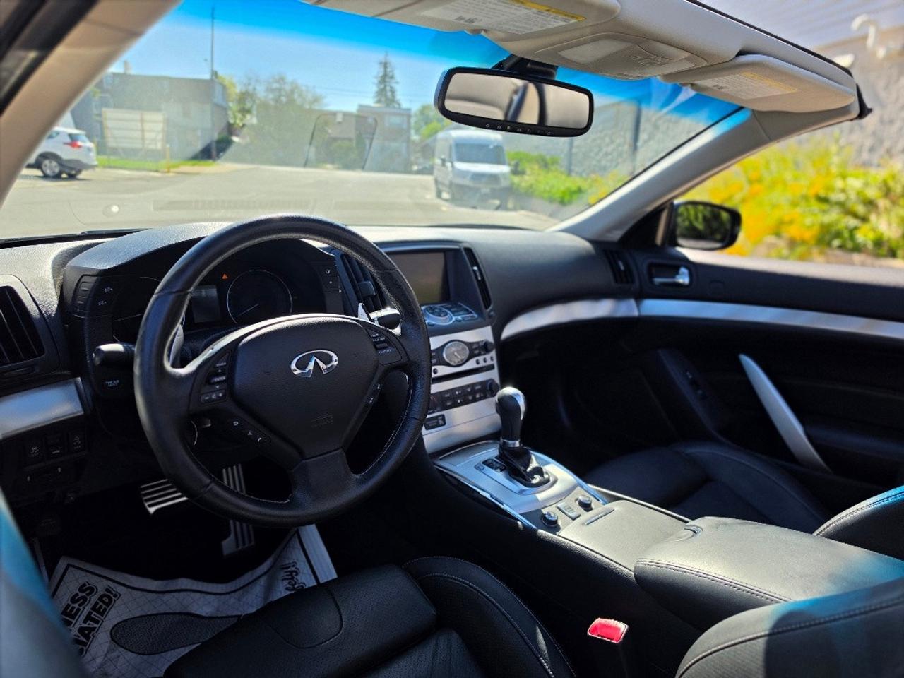 2013 Infiniti G37 SPORT-CONVERTIBLE-NO ACCIDENTS-FULL SERVICE HISTORY Photo