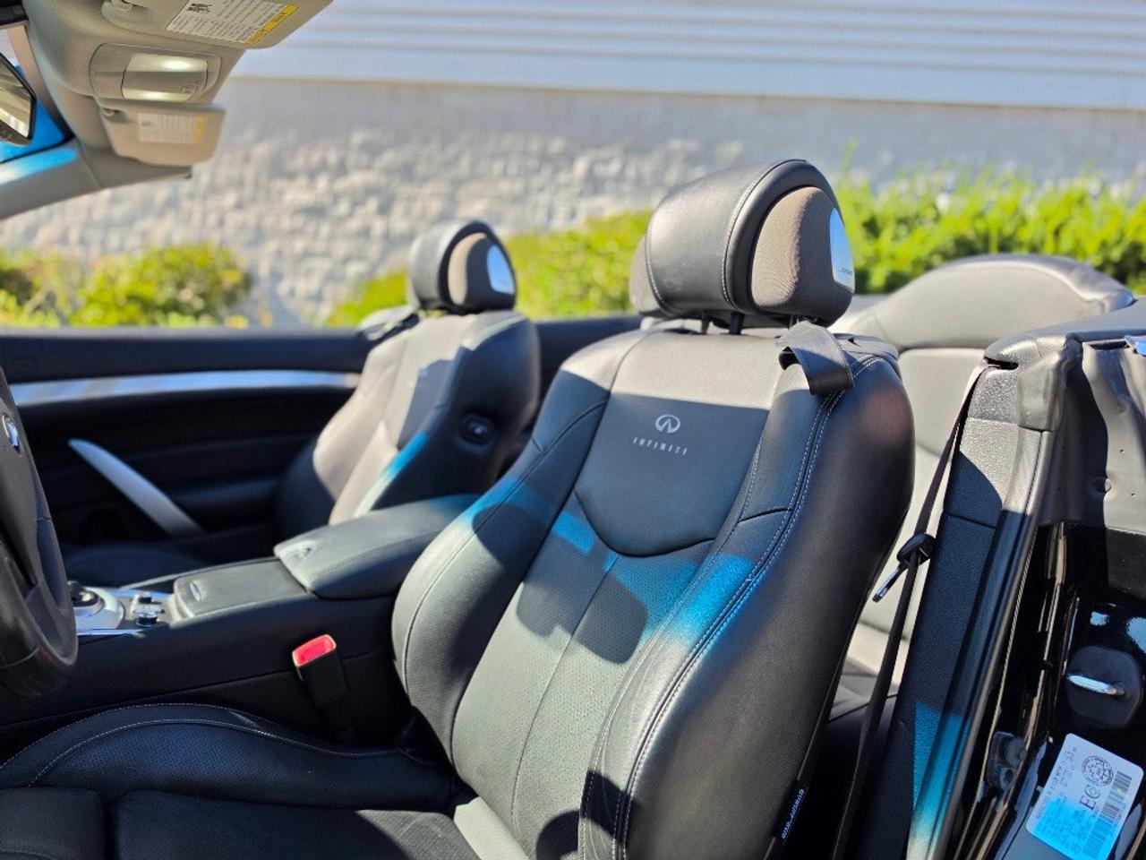 2013 Infiniti G37 SPORT-CONVERTIBLE-NO ACCIDENTS-FULL SERVICE HISTORY Photo