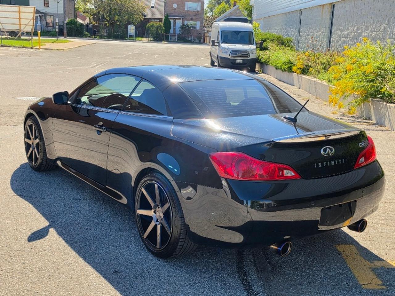 2013 Infiniti G37 SPORT-CONVERTIBLE-NO ACCIDENTS-FULL SERVICE HISTORY Photo