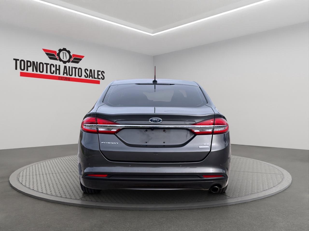 2017 Ford Fusion SE FWD1.5L EcoBoost®/Automatic/SYNC®Infotainment/Rearview Camera/Rotary Gear Shift Dial Photo