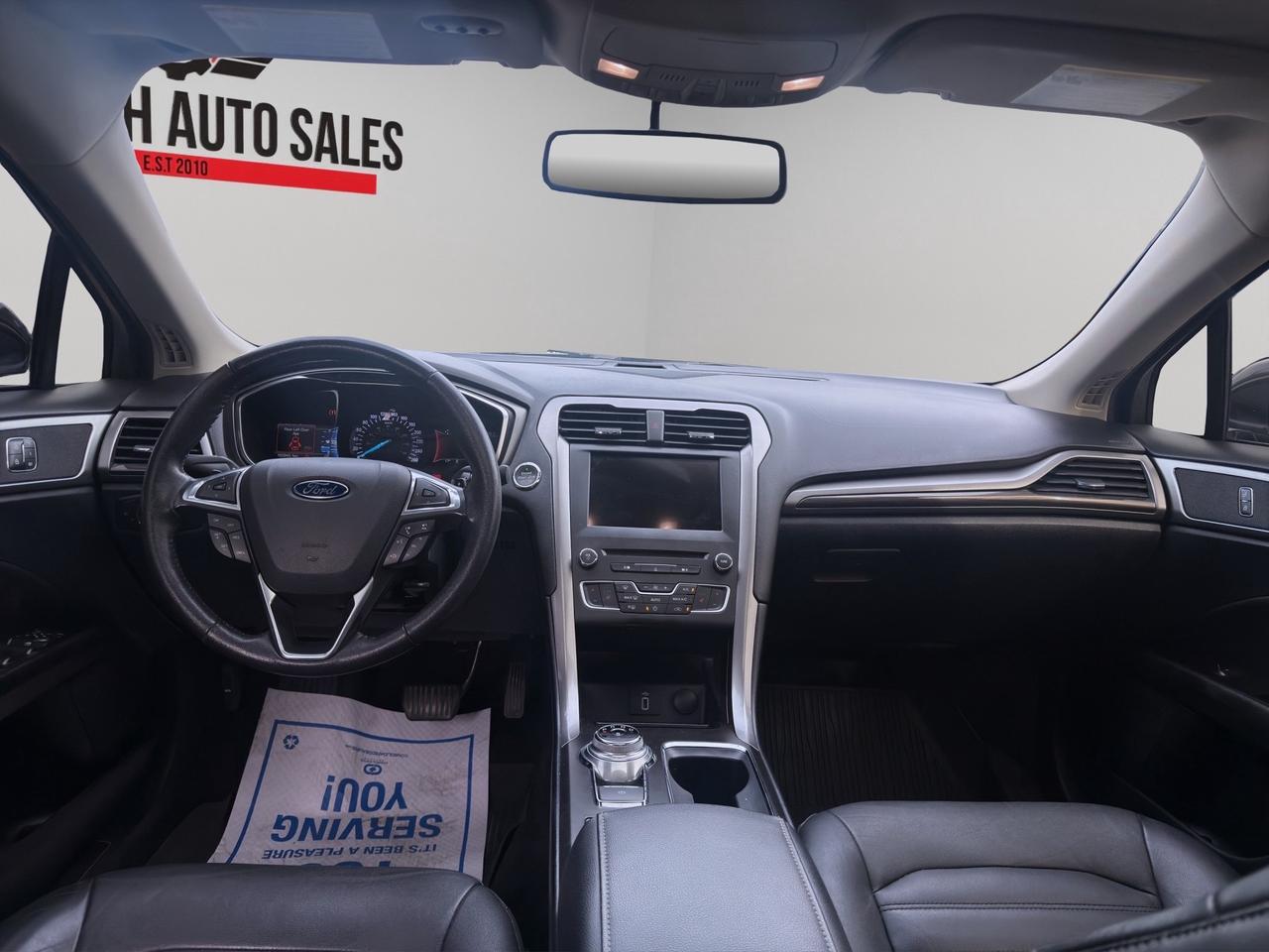 2017 Ford Fusion SE FWD1.5L EcoBoost®/Automatic/SYNC®Infotainment/Rearview Camera/Rotary Gear Shift Dial Photo