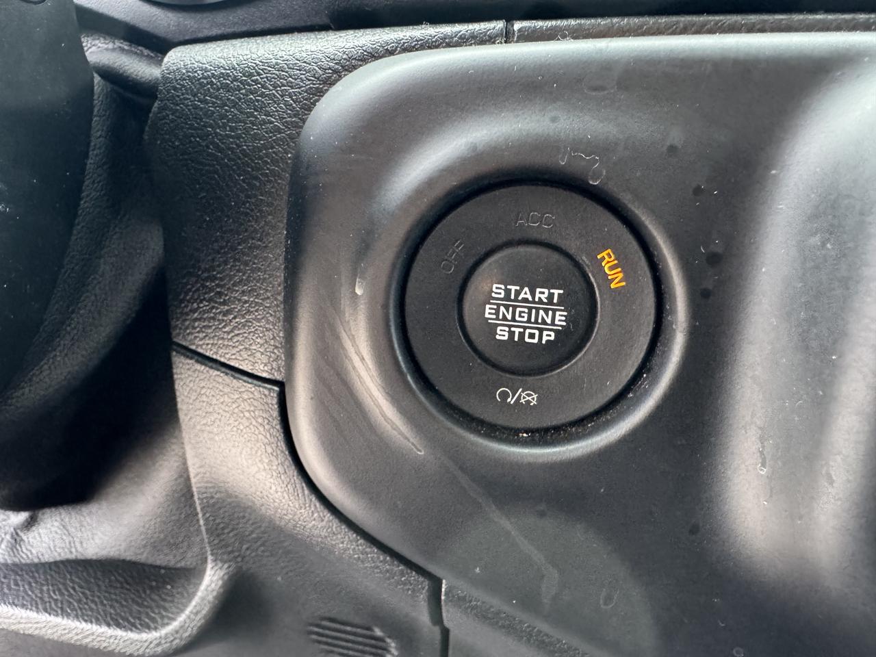 2019 Jeep Wrangler Unlimited Sahara 4X4 Photo