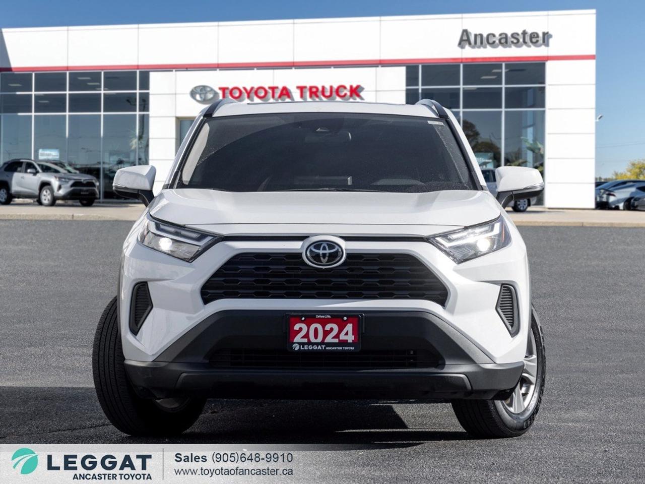 2024 Toyota RAV4 XLE AWD Photo1