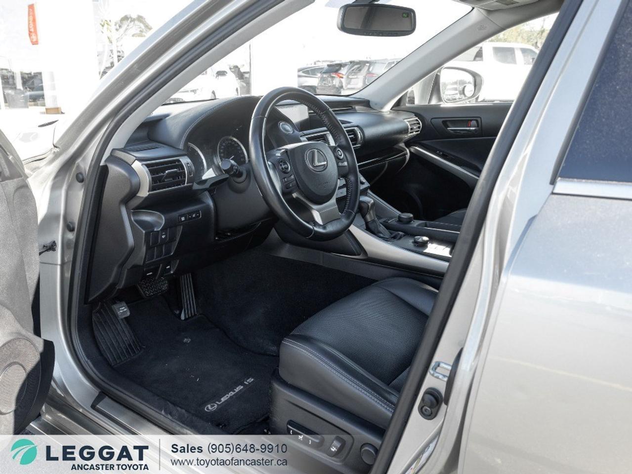 2015 Lexus IS 250 4DR SDN AWD Photo