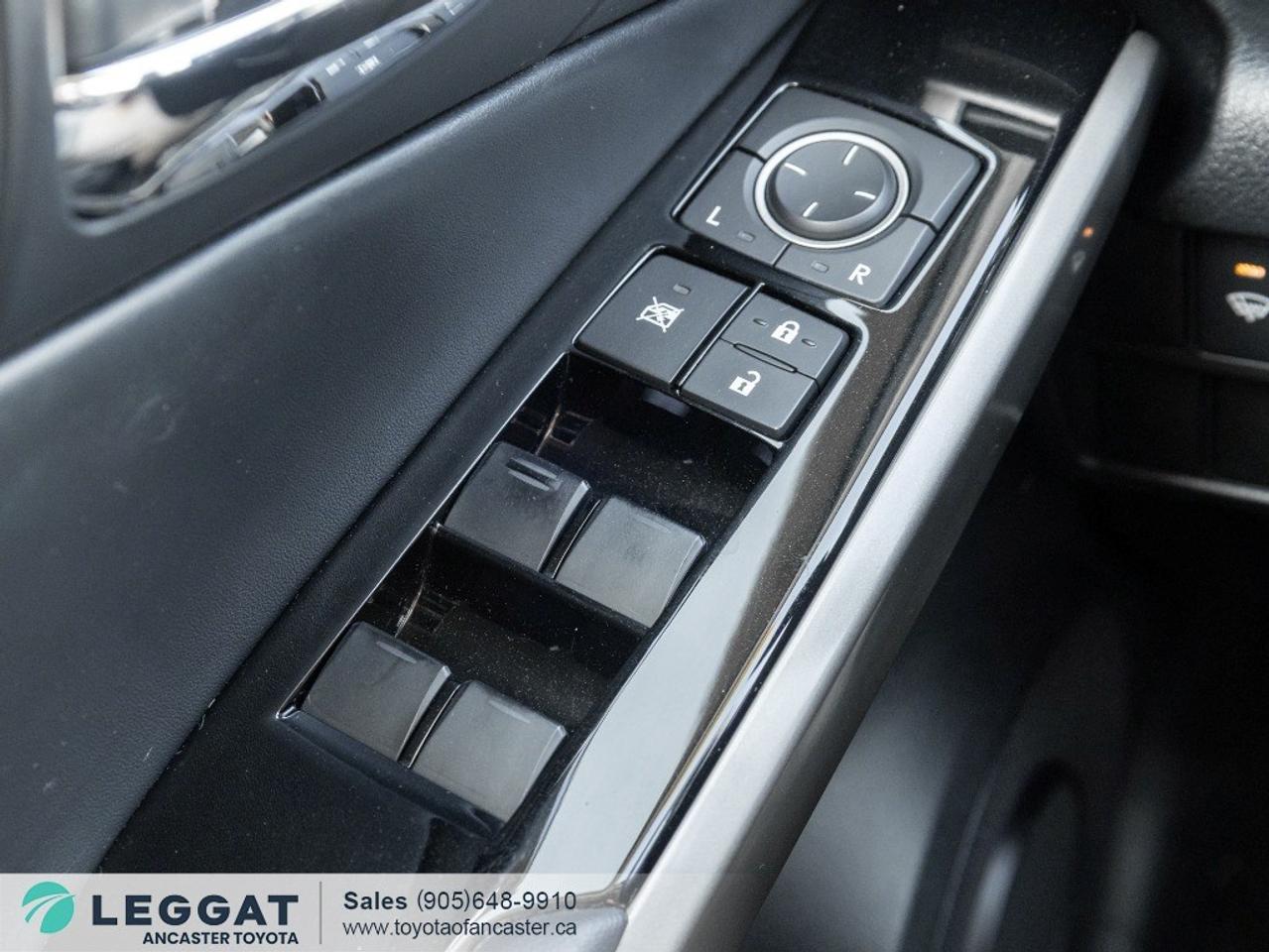 2015 Lexus IS 250 4DR SDN AWD Photo