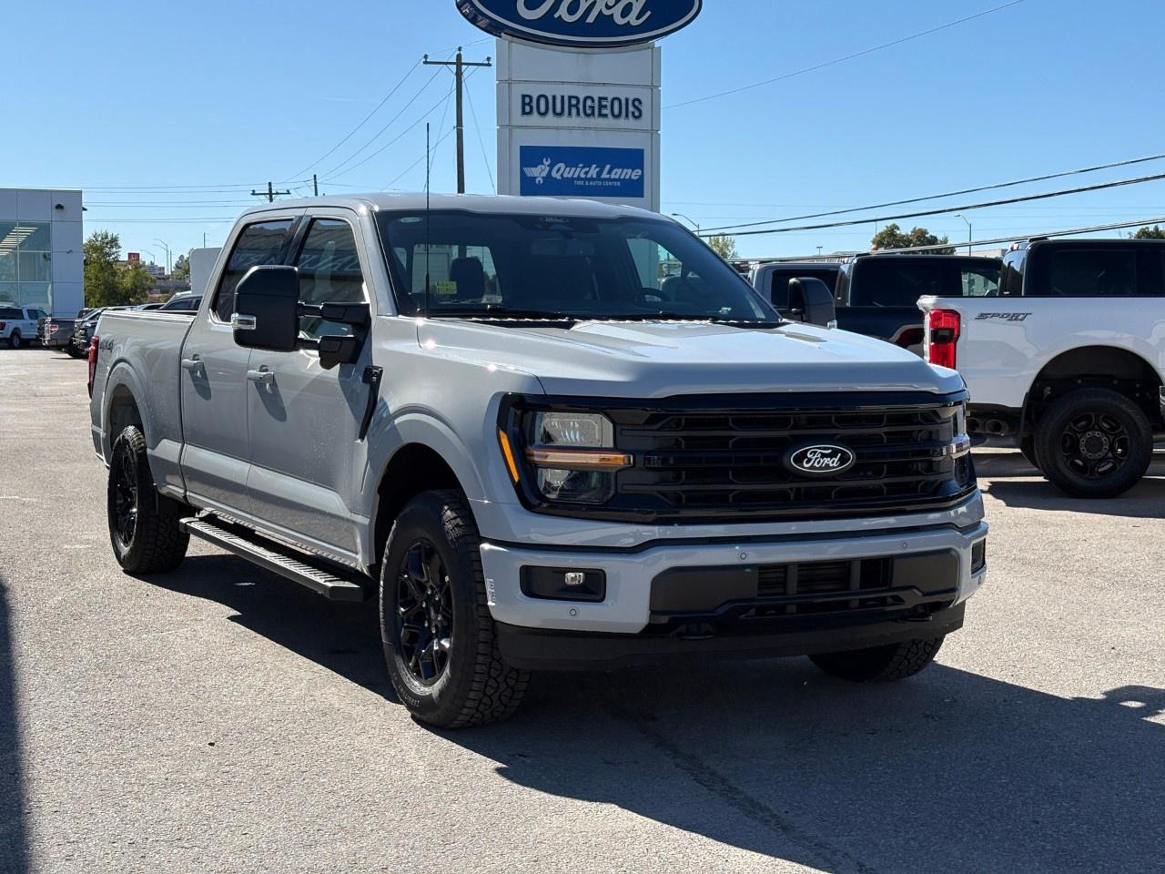 2026 Ford F-150 XLT 4WD SuperCrew 6.5' Box Photo4