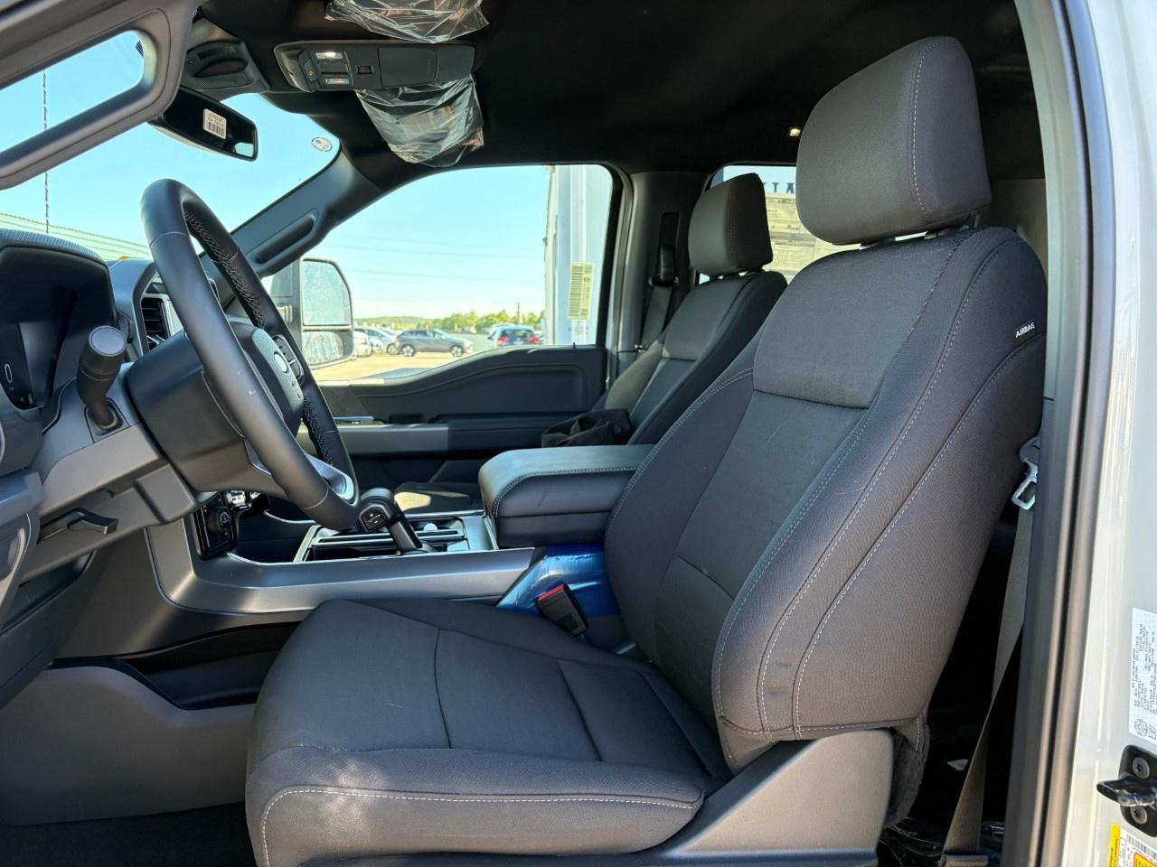 2026 Ford F-150 XLT 4WD SuperCrew 6.5' Box Photo