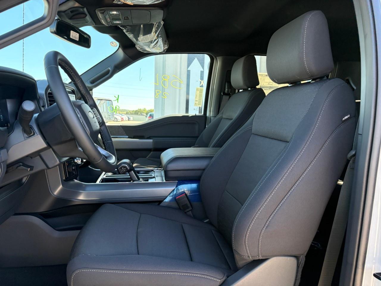 2026 Ford F-150 XLT 4WD SuperCrew 5.5' Box Photo