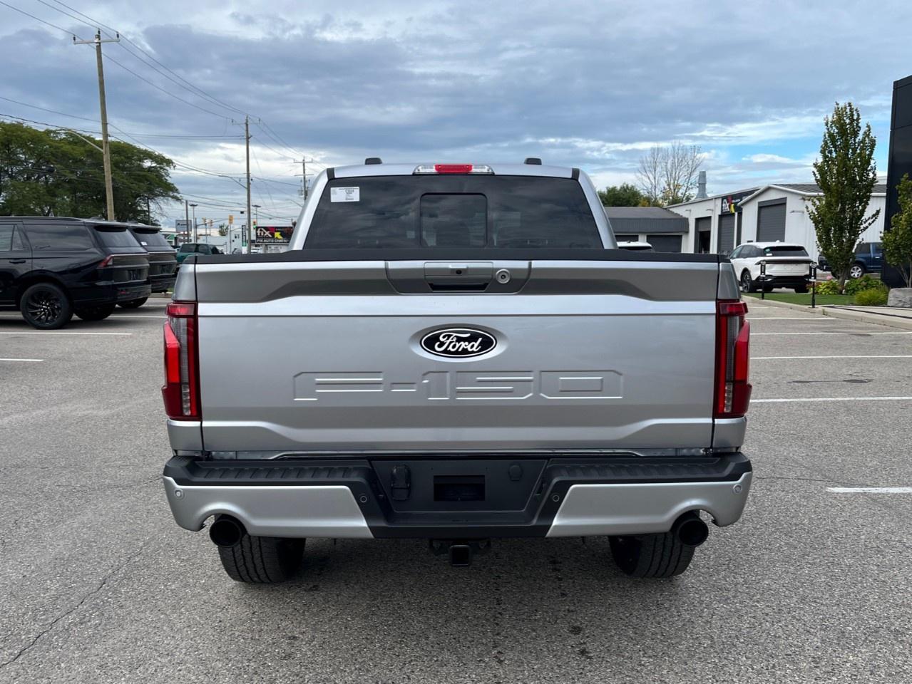 2026 Ford F-150 Lariat 4WD SuperCrew 5.5' Box Photo3