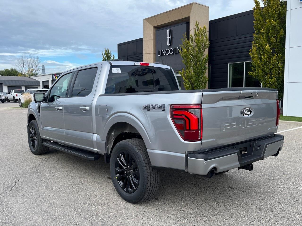 2026 Ford F-150 Lariat 4WD SuperCrew 5.5' Box Photo2