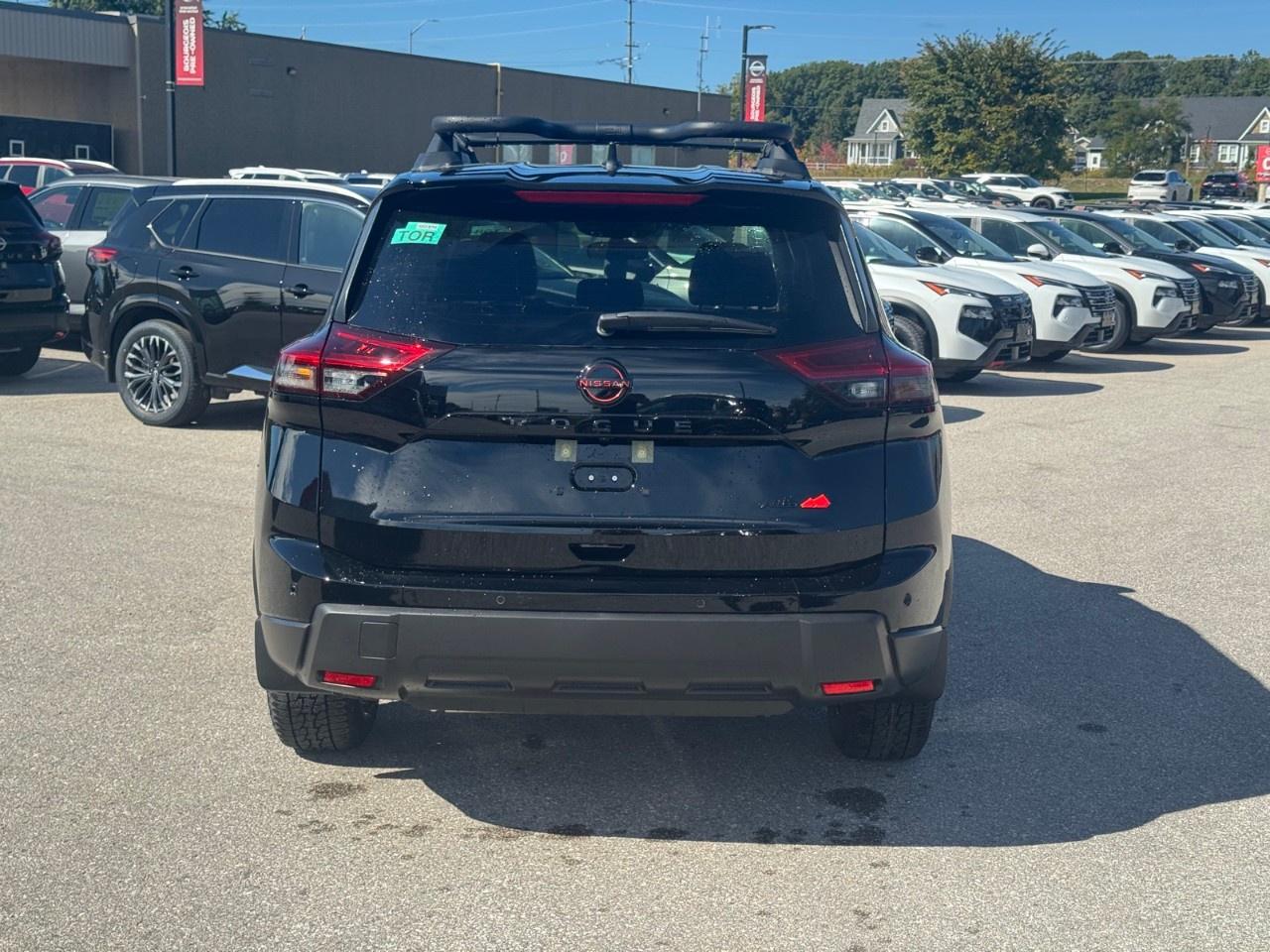 2026 Nissan Rogue AWD Rock Creek Photo4