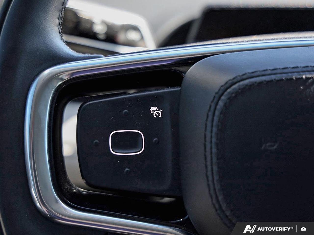 2024 Lincoln Nautilus Reserve NAV | PANO ROOF | LEATHER INTERIOR Photo