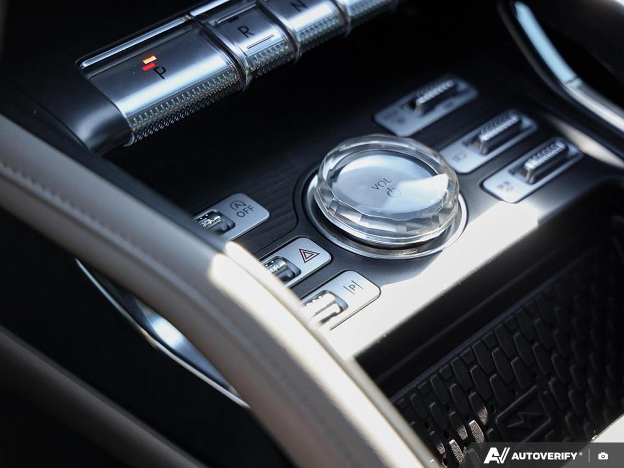 2024 Lincoln Nautilus Reserve NAV | PANO ROOF | LEATHER INTERIOR Photo
