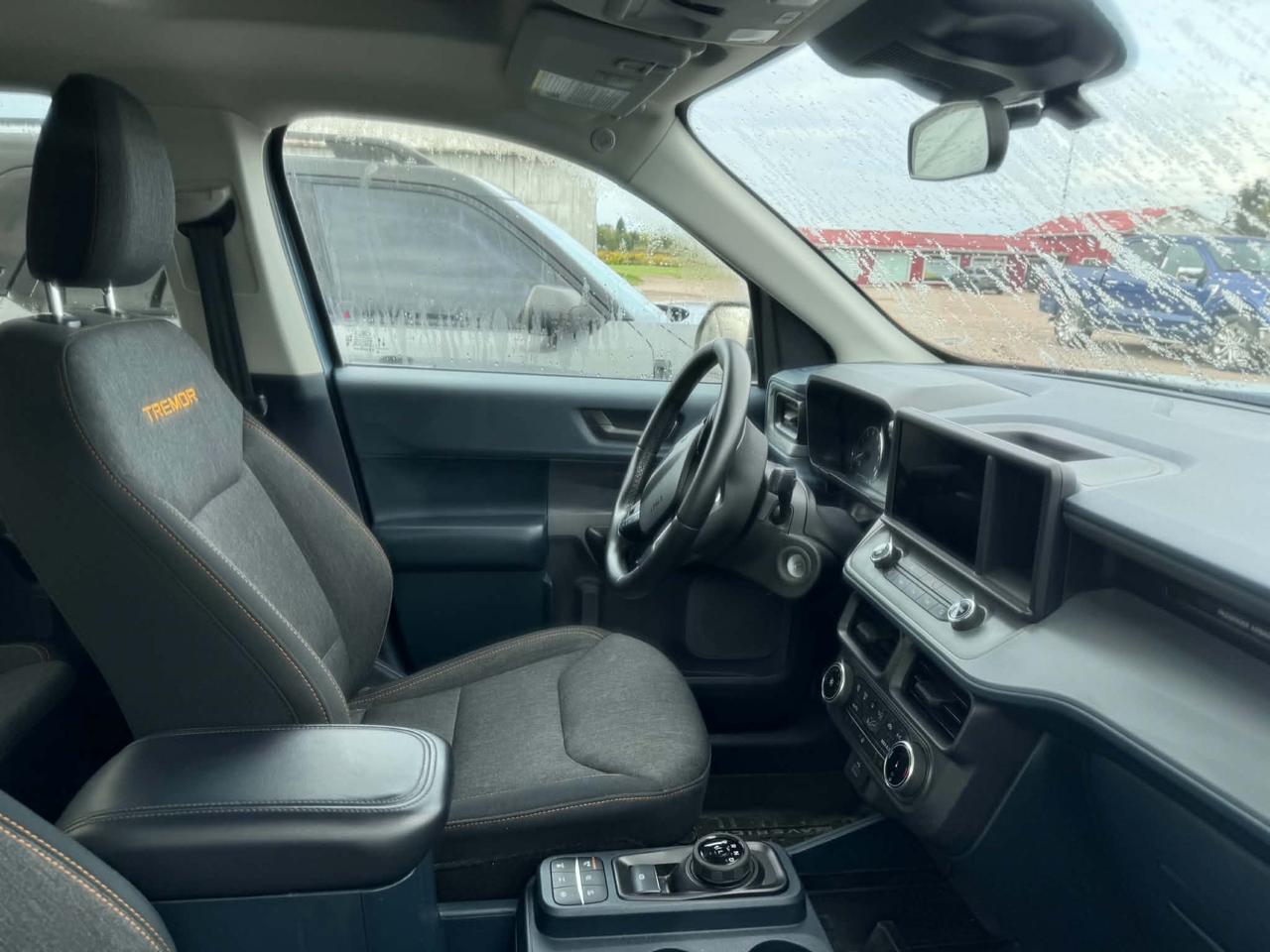 2024 Ford Maverick XLT ADVANCED Photo2