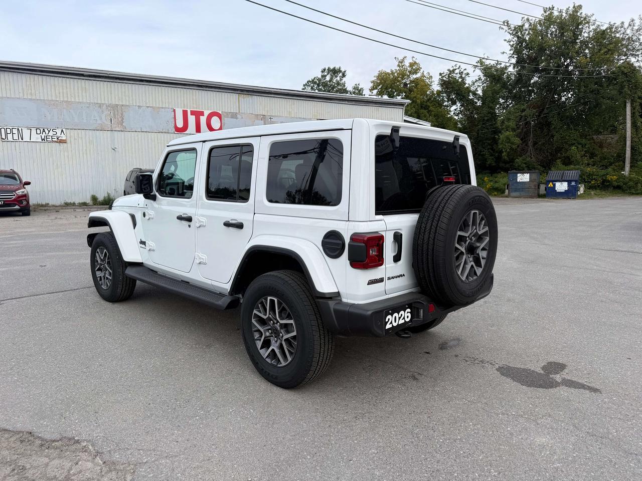 2026 Jeep Wrangler Sahara 4 Door 4X4 - One Touch Power Top! Photo