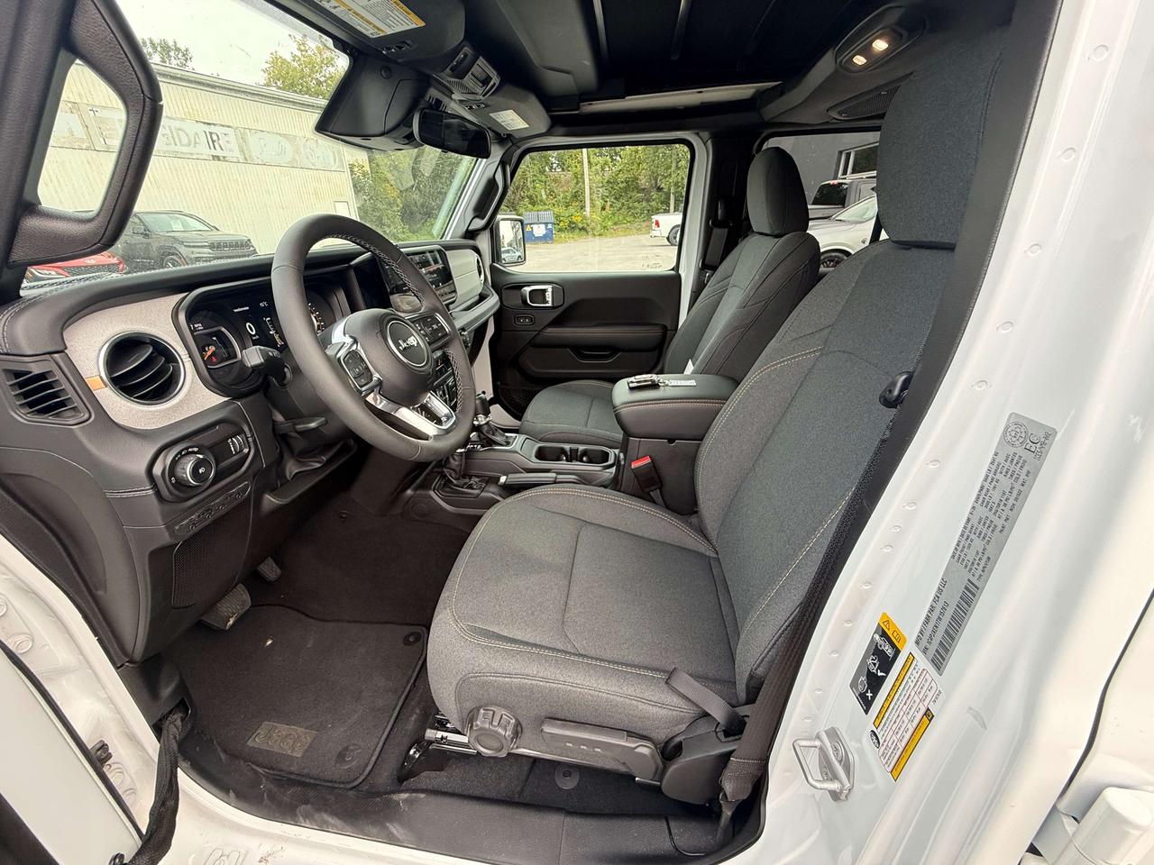 2026 Jeep Wrangler Sahara 4 Door 4X4 - One Touch Power Top! Photo